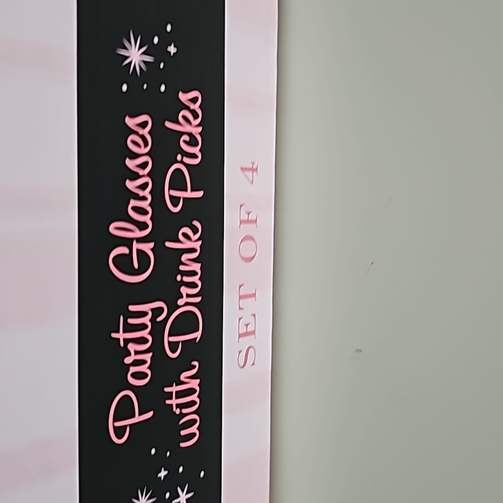 Hallmark Barbie 45TH Anniversary NWT Party Glasses Atomic - Picture 5 of 5